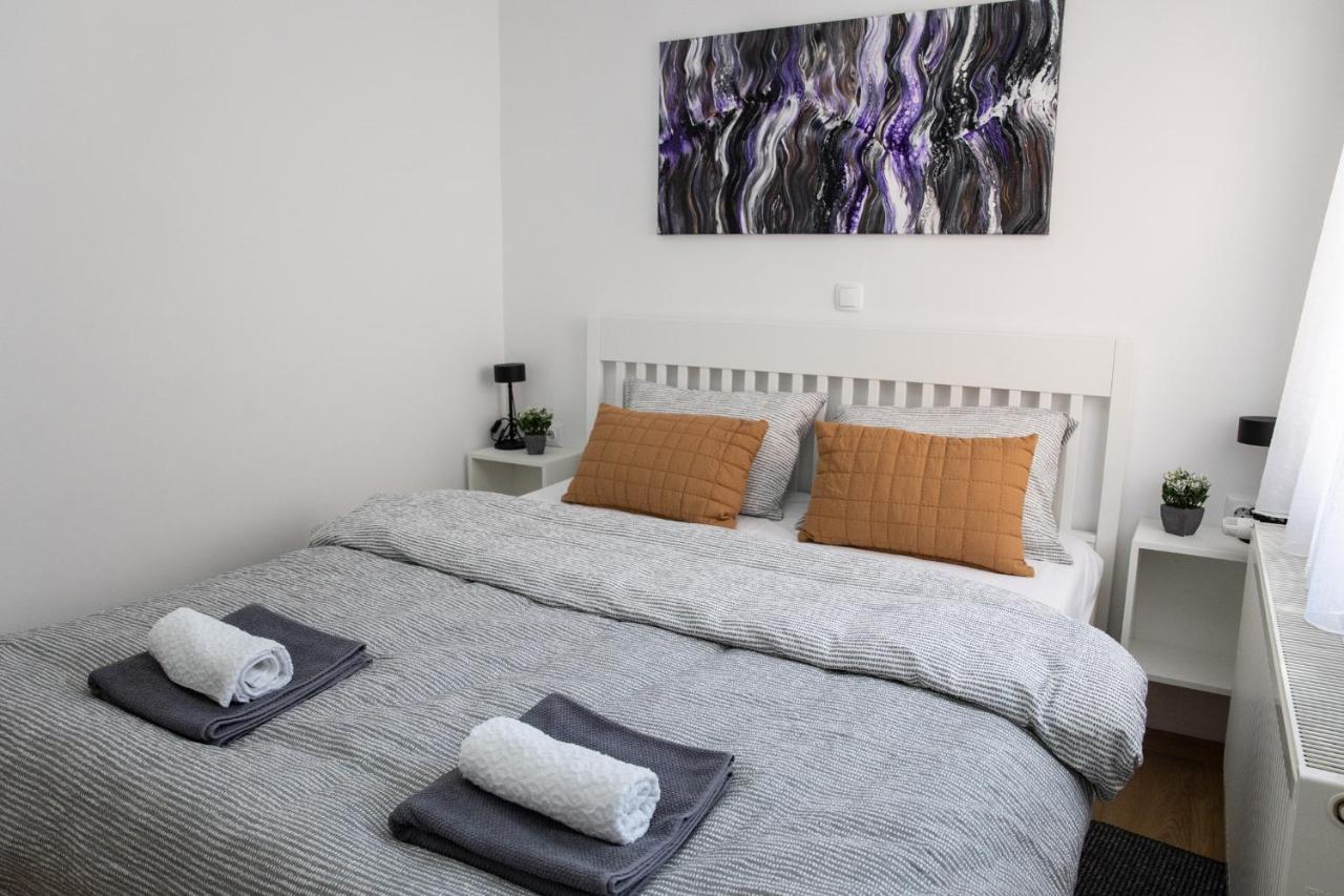 Apartman Ena 别洛瓦尔 外观 照片