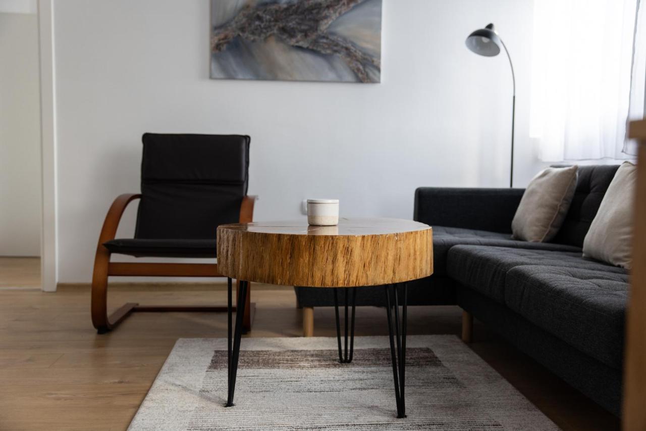 Apartman Ena 别洛瓦尔 外观 照片