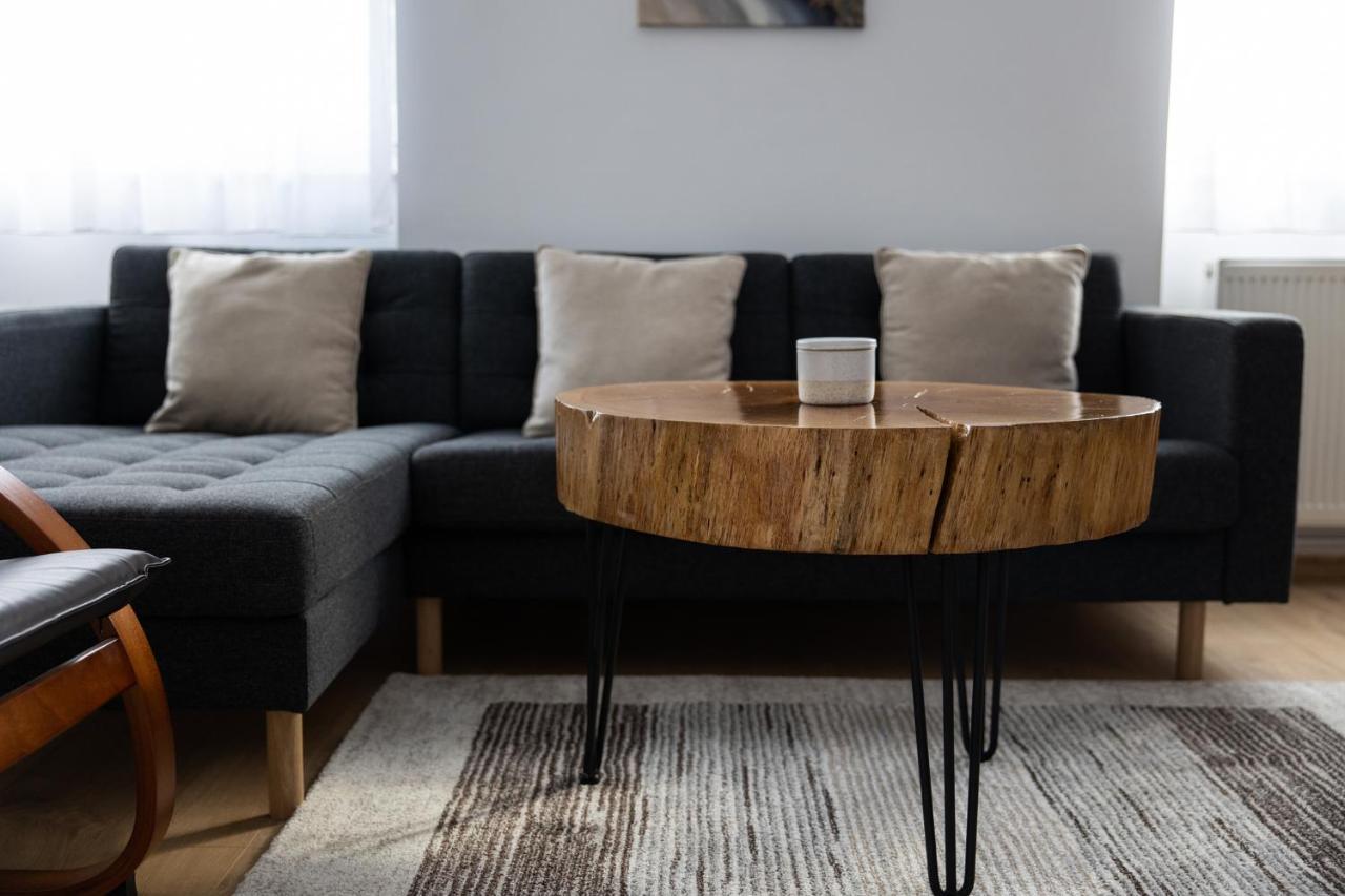 Apartman Ena 别洛瓦尔 外观 照片